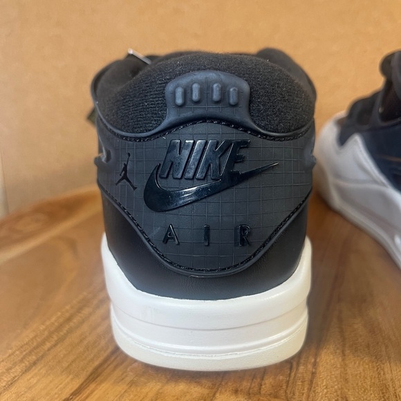 Jordan 4 rm gs
Brand new - Picture 10 of 13